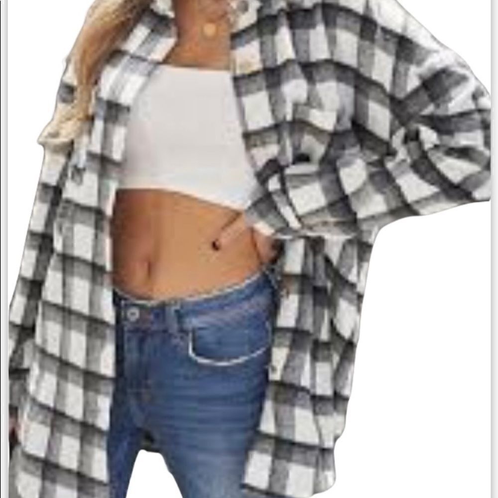 Black & White Flannel Plaid Long Sleeve Button Down Shacket Top NWOT